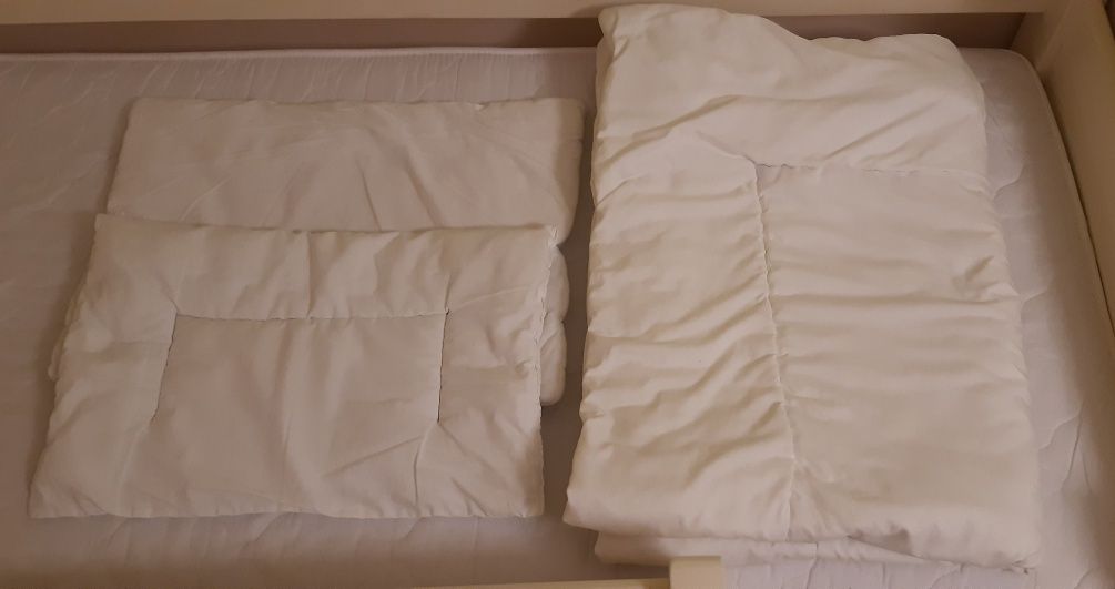Zestaw do spania Pościel dziecięca dwa komplety 130x90 kołdra poduszki