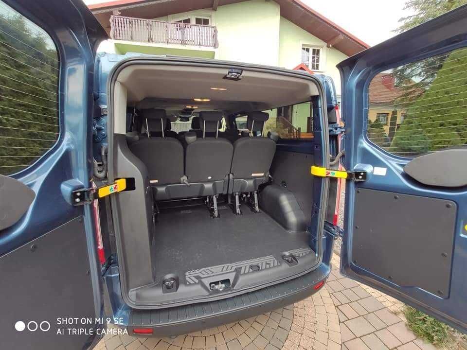 Bus 9 osobowy WYNAJEM Transit Custom Trafic Nowe 19r Rozwożenie Gości