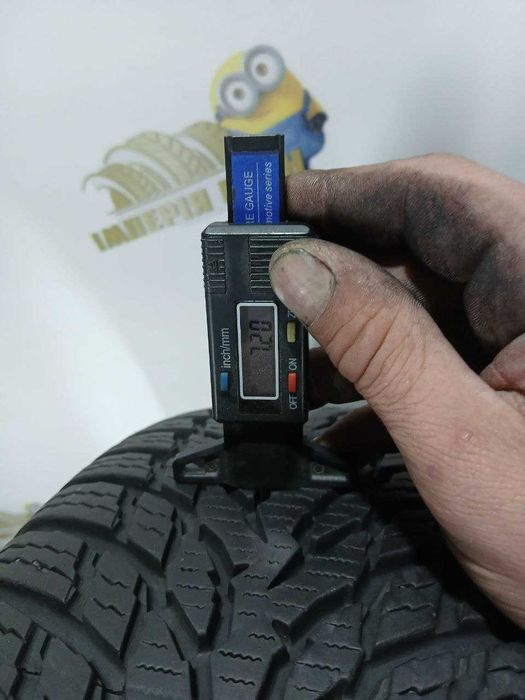 Шина Nokian 205/55R16. 1шт. Розпаровка Зима (0241)