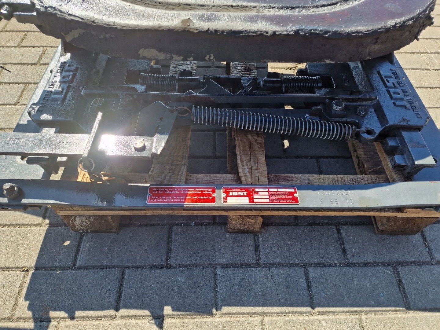 Siodło Przesuwne Regulowane JOST JSL D12 DAF