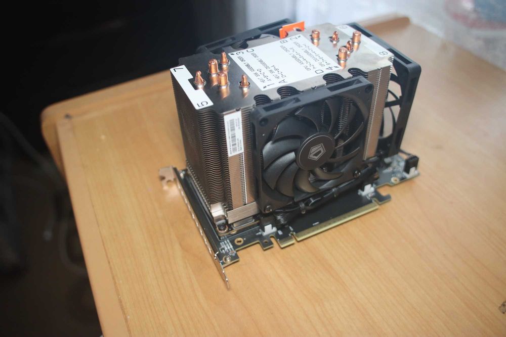 Видеокарта для ИИ Nvidia Tesla V100 16Gb / HBM2 / 4096 bit / 5120 CUDA
