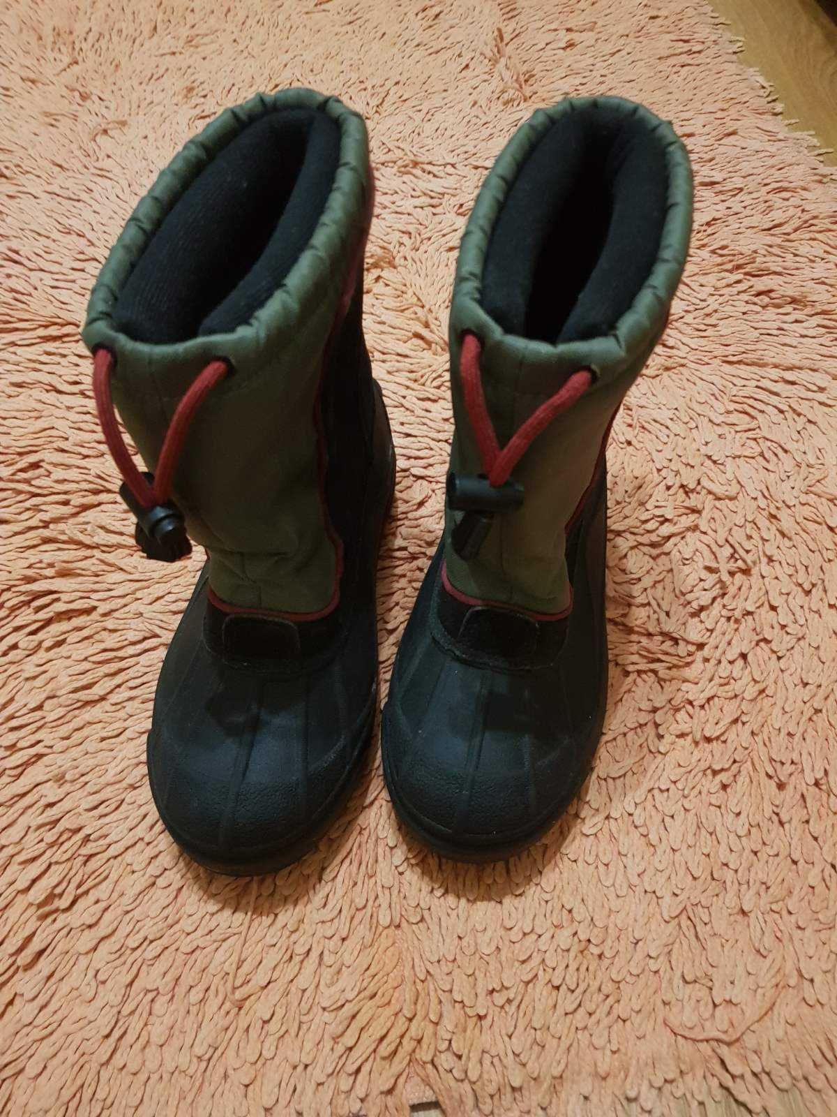 чоботи зимові snow boots Columbia 31 33