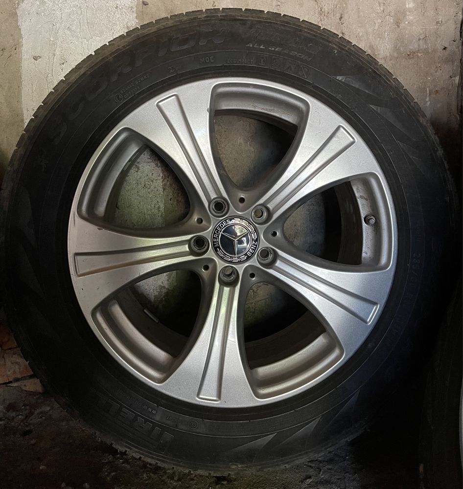 Диски Mercedes R18 5×112 8J ЕT 38 ЦО 66,6