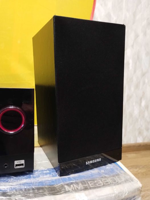 Современный муз центр 200 Вт ( блютуз / USB / AUX / CD / MP3 / тюнер )