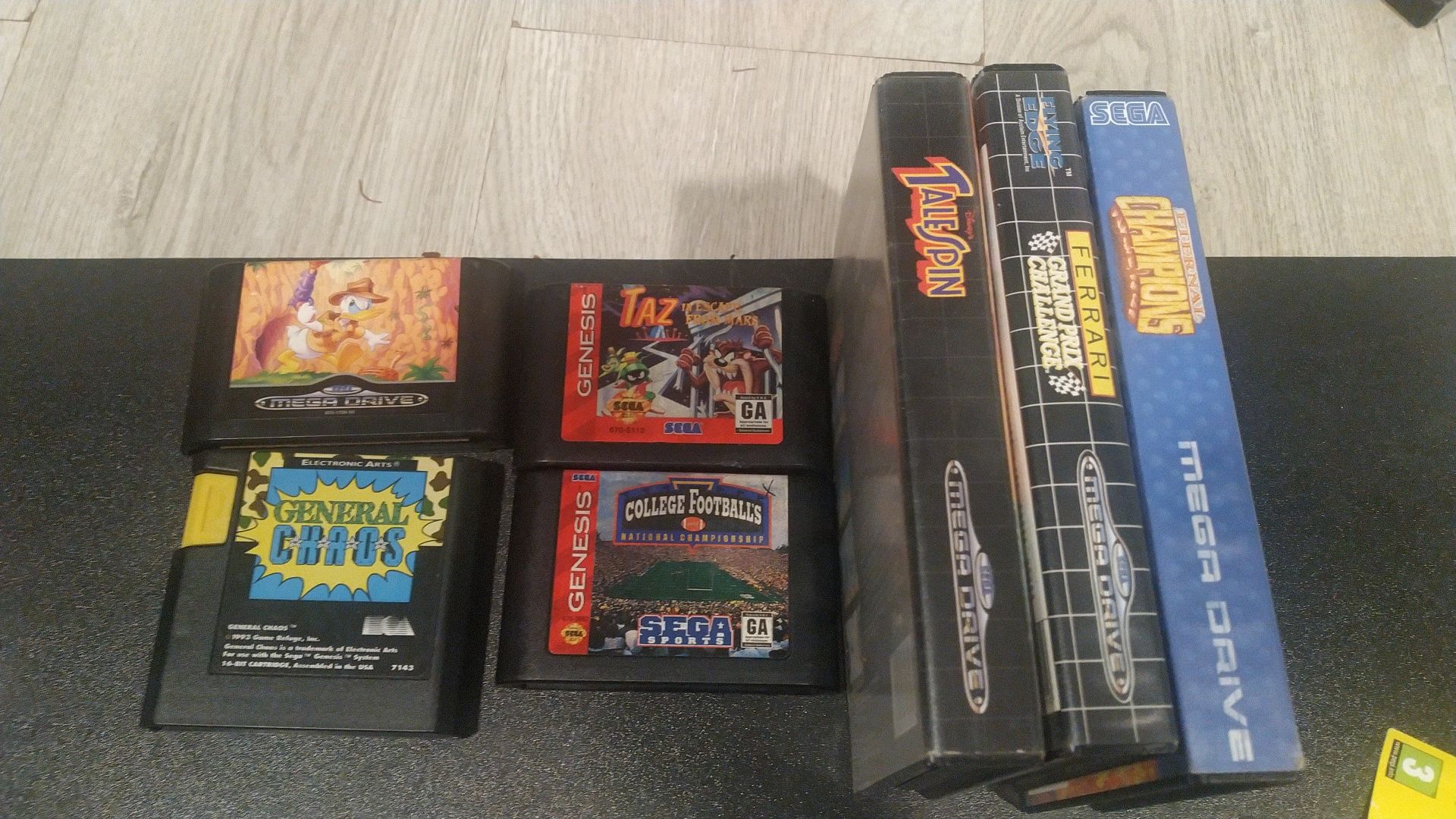 Vendo jogos e Manuais SEGA