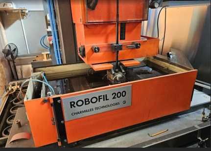 Elektrodrążarka drutowa Charmilles ROBOFIL 200