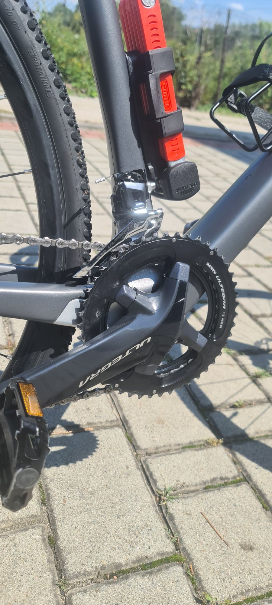 Rower Gravel Cube Cross Race c62 Pro Carbon rama 58 ultegra 105