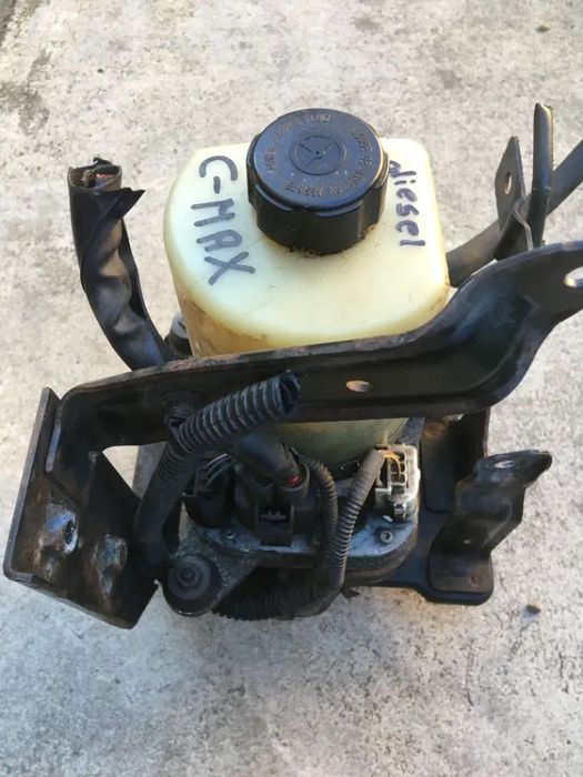 POMPA WSPOMAGANIA 4M513K514AD FORD FOCUS C-MAX DIESEL