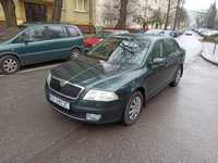 Skoda Octavia Skoda Octavia II 1.6 FSI Ambiente czujniki parkowania 2 zestawy opon