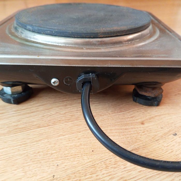 Електроплита 22 см.