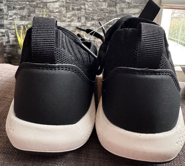Nowe buty sportowe 37 24cm