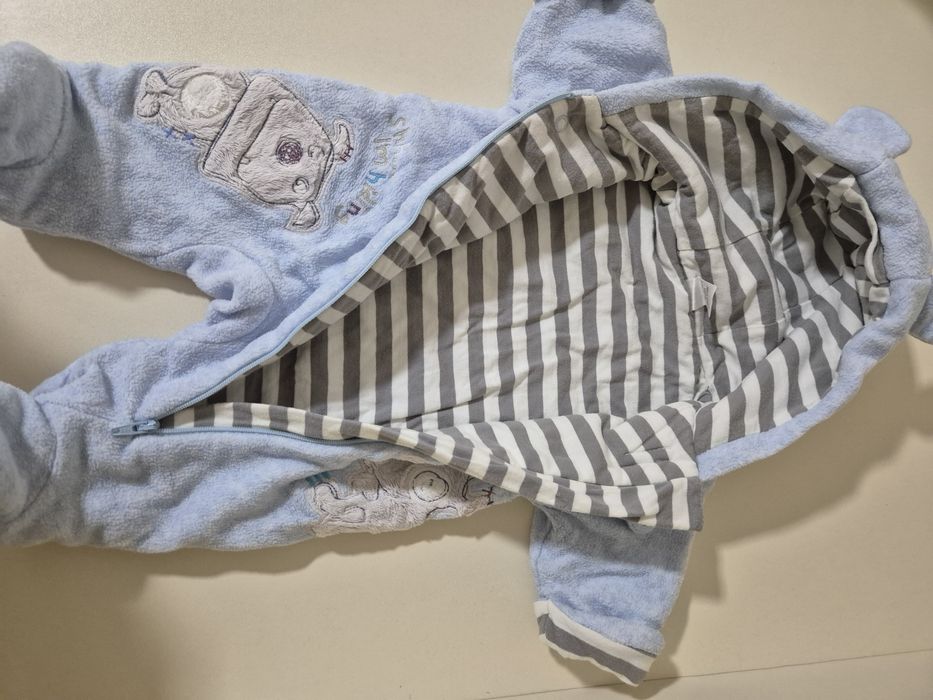 На зріст  50 см і 54 см і до 3400 кг комбінезон чоловічок на новонарод