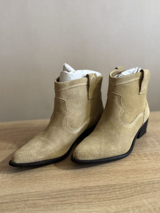 Замшеві ковбойки Zara