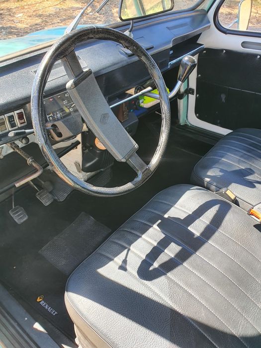 Carrinha 4 L Renault