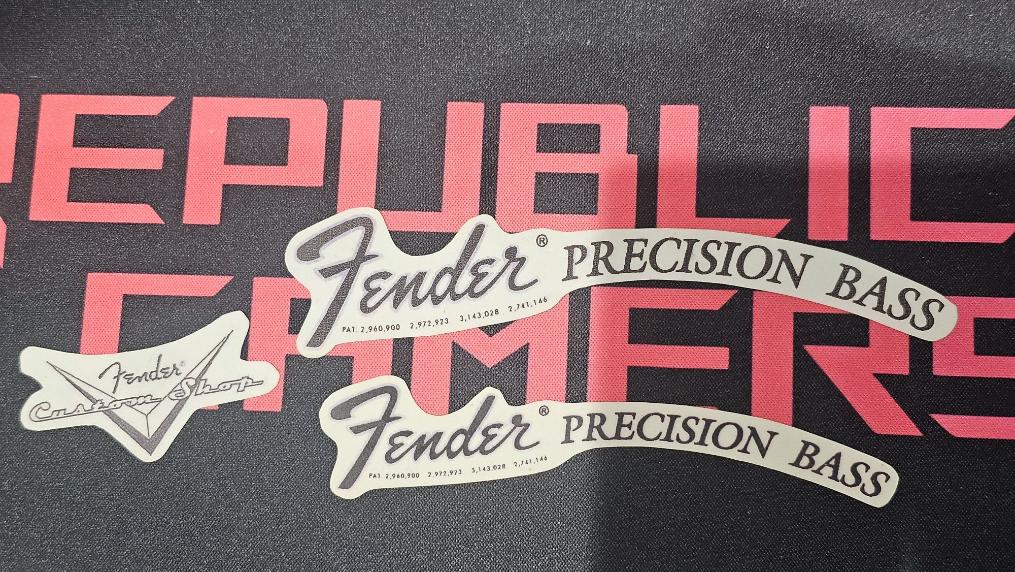Decalque  fender