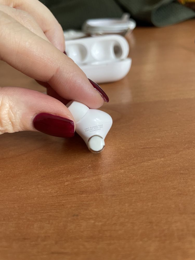 Наушники Apple AirPods Pro 2