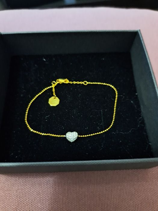 Pulseira em prata dourada