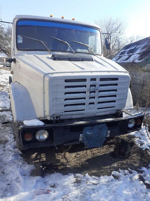Продам  автомобіль ЗІЛ 4331 шасі
