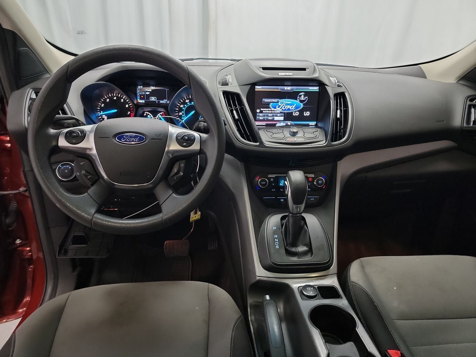 Ford Escape SE 2015 року
