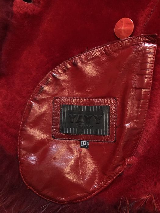 Куртка зимова натуральна червоно-чорна  р.48