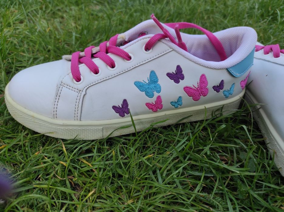 Buty dla dziewczynki