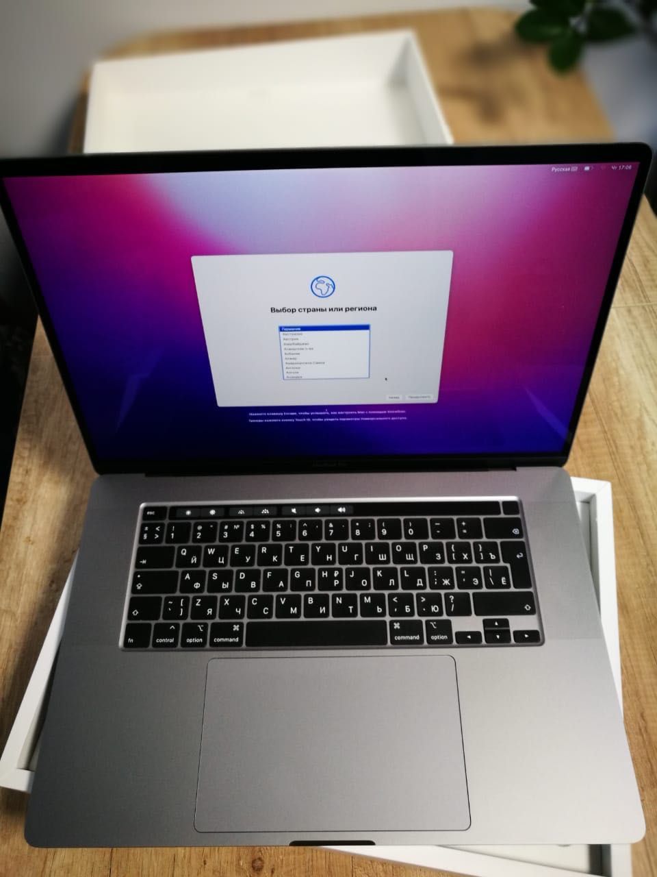 Apple MacBook Pro 16" Space Gray 2019