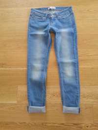 Jeansy damskie LEVIS Slight Curve W25 L32 nowe