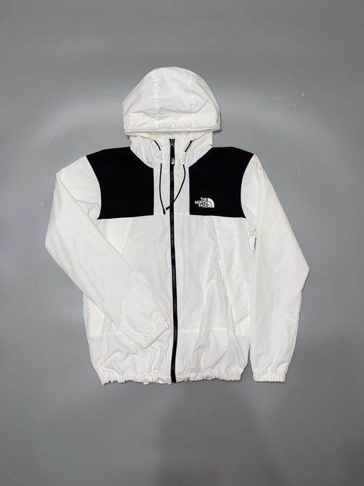 Вітровка Куртка The north face оригінал