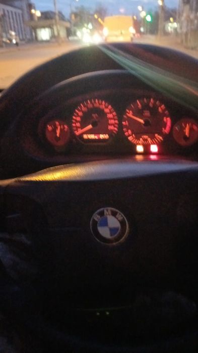 BMW e36 під відновлення або на розбор