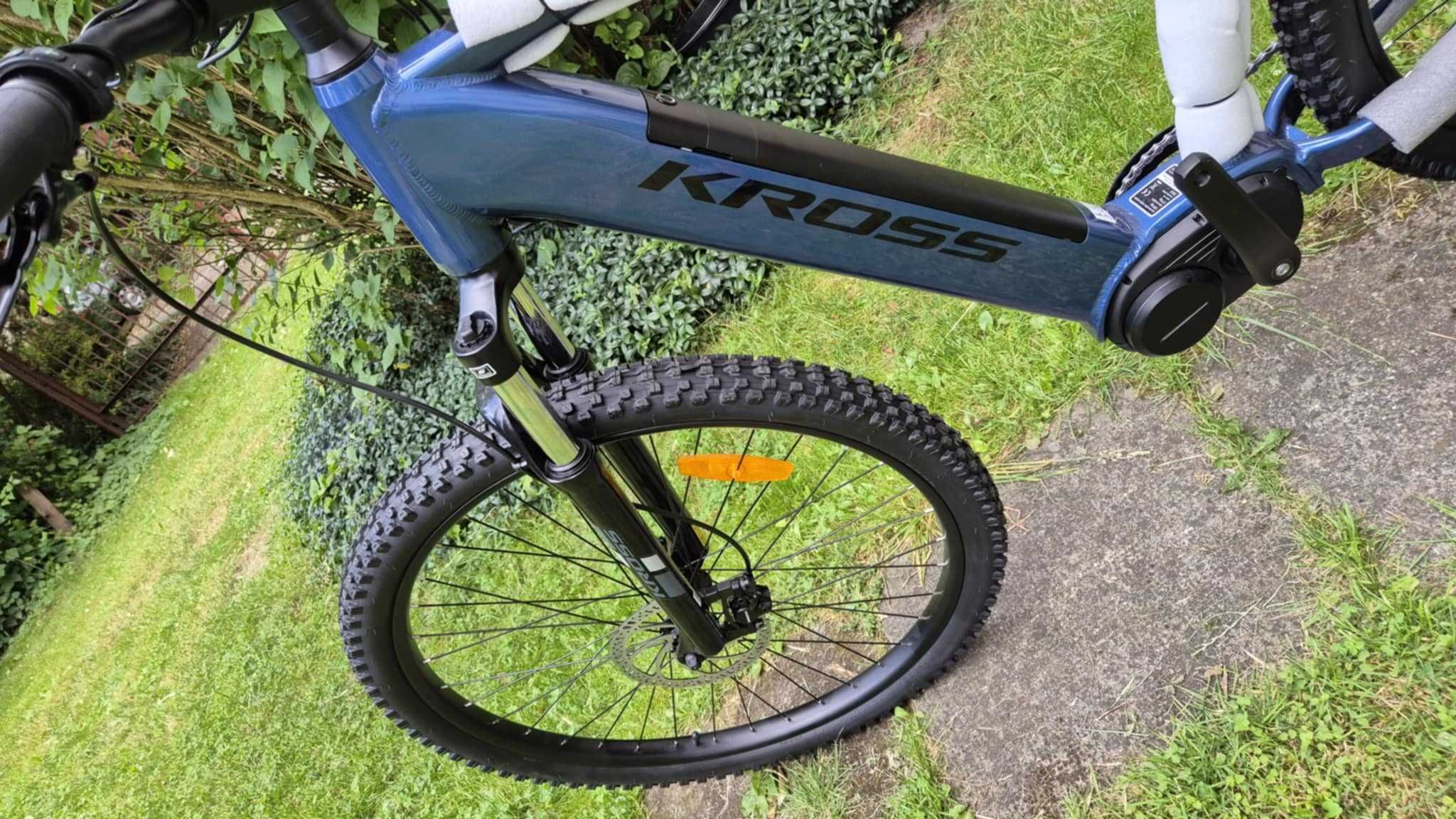 Polski rower elektryczny Kross Hexagon Boost 3.0 wygodny mocny rama L