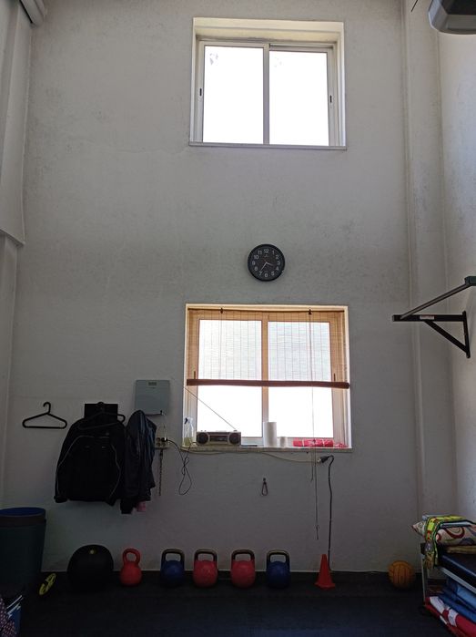 Aluguer de garagem 36m² ( box) Corroios