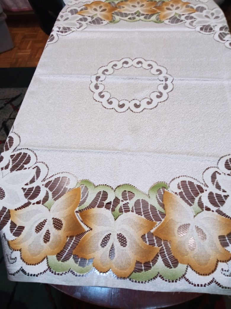 Obrus poliestrowy kwadratowy żakardowy 100/100 cm