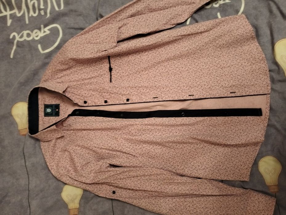 Рубашка мужская приталенная