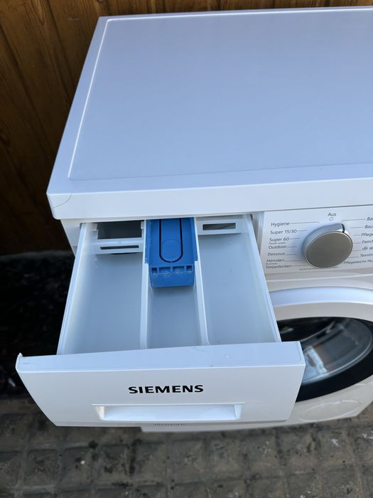 Пральна машина Siemens iq 500 WU14Q470EX/24
