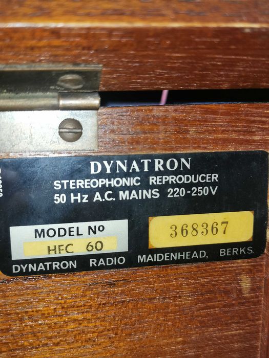 Aparelhagem de som Dynatron 1971 a funcionar stereo e quadrifonia