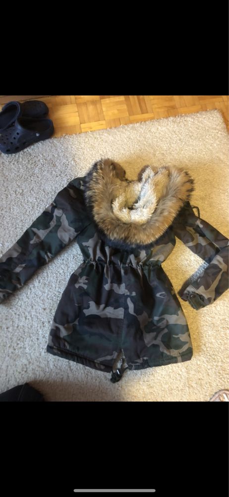 Parka moro z jenotem xs khaki zimowa parkaNaturalne futro