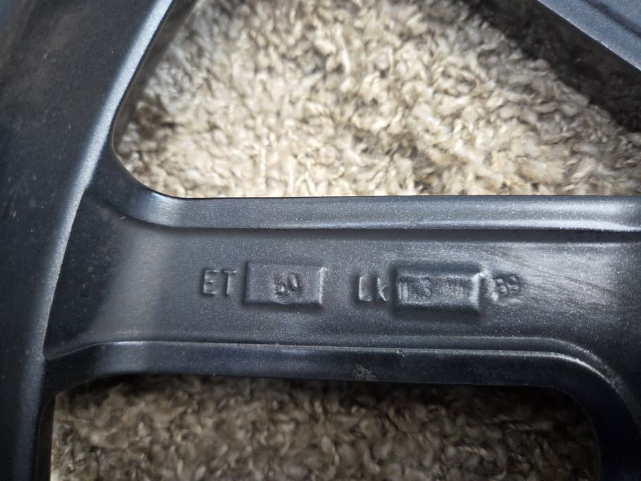 Диски 18 5 114.3 BORBET ET50