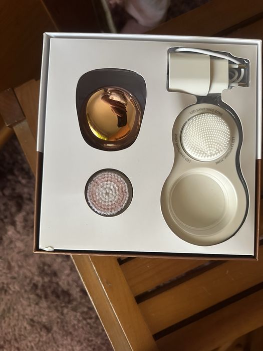 Máquina de limpeza facial Rowenta