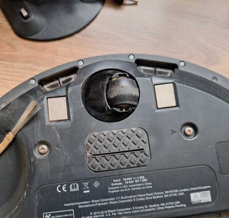 robot Roomba 620 robot sprzątający odkurzacz
