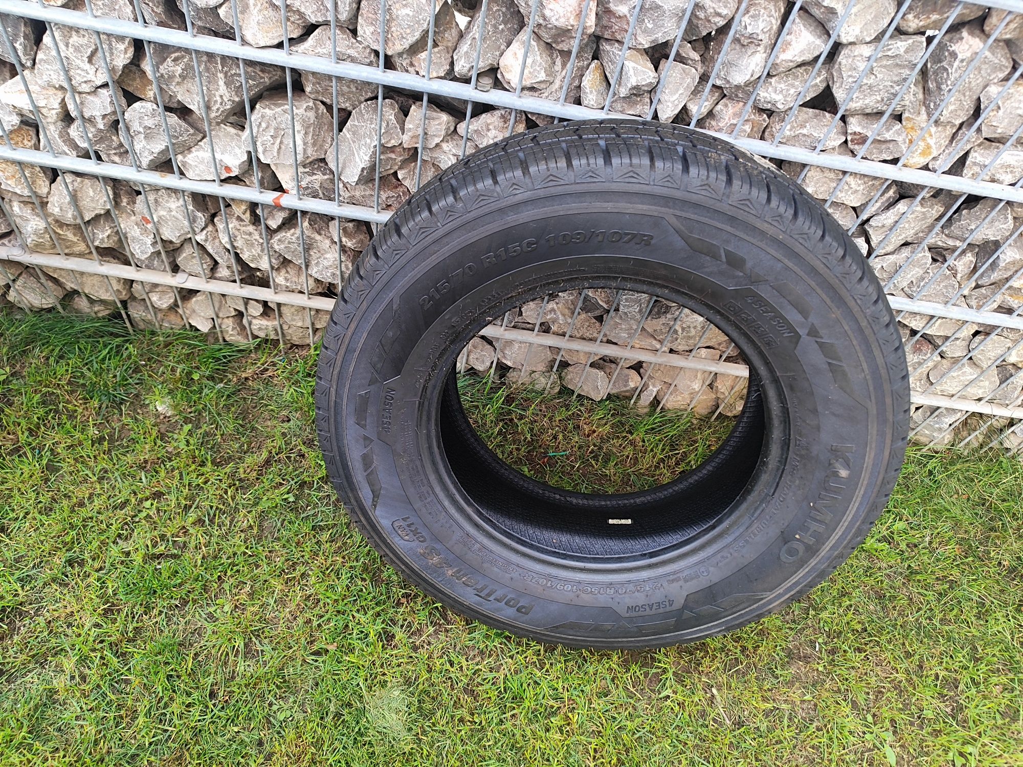 Kumho portan cx11 215/70/15c