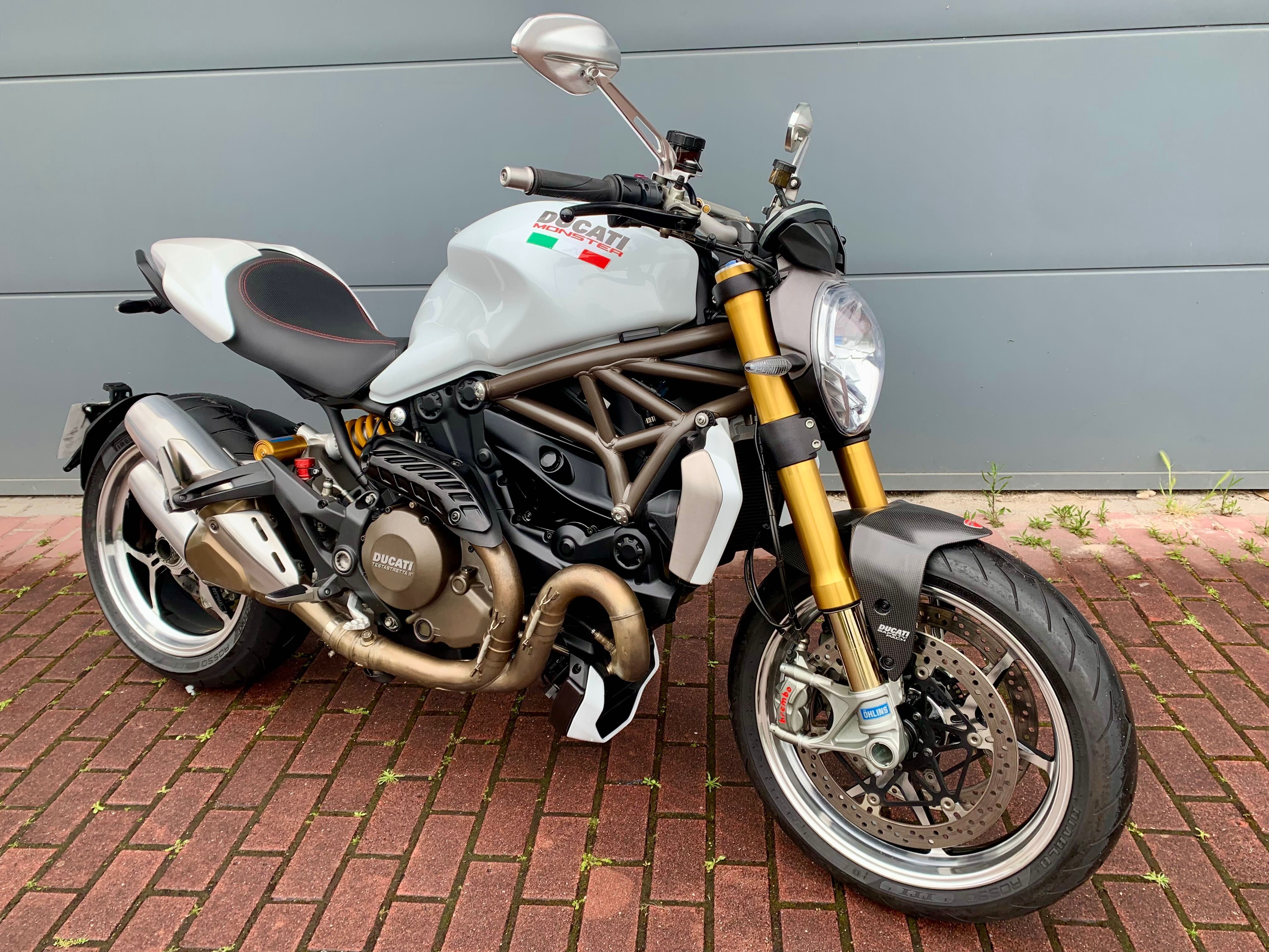 Ducati Monster 1200S 145cv