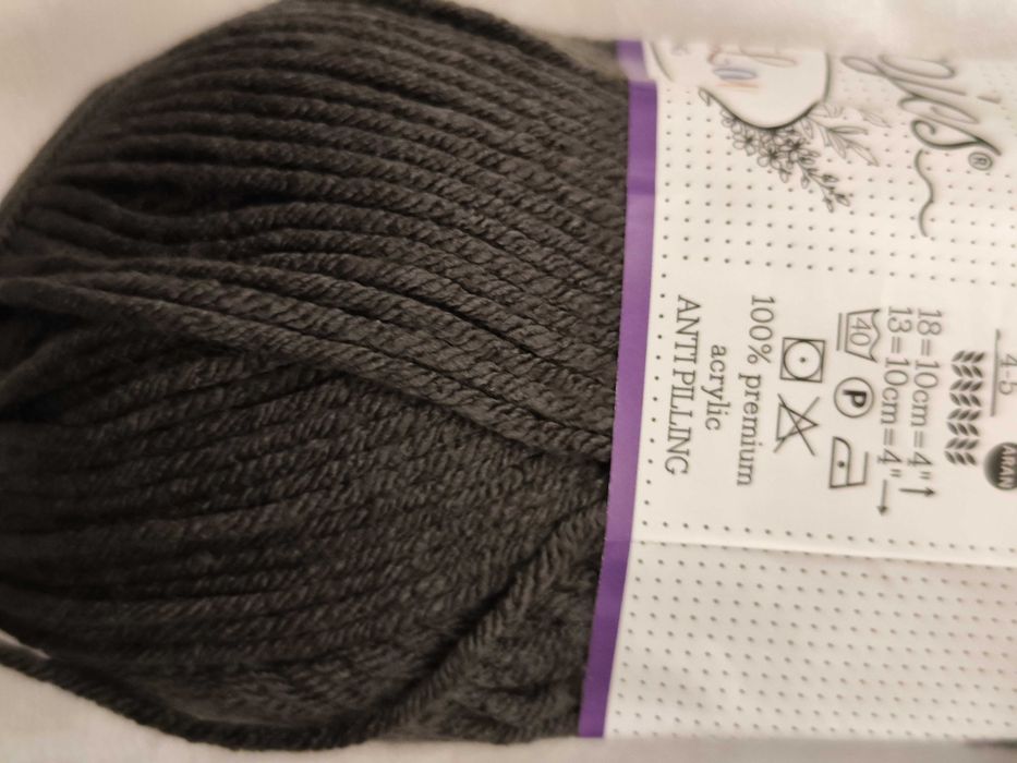 3 premium Novelos de Scheepjes – lote (NOVO)