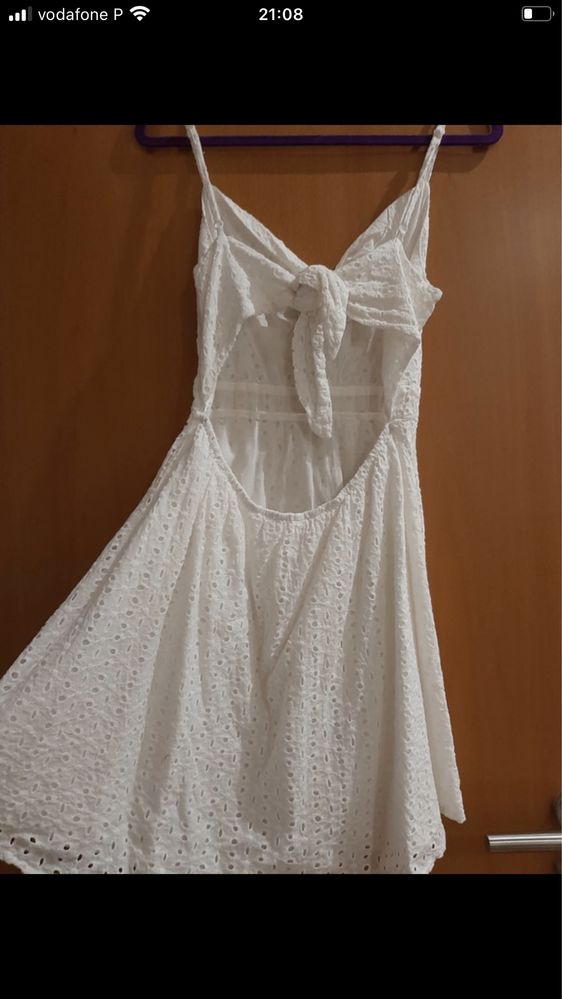 Vestido bordado inglês branco.