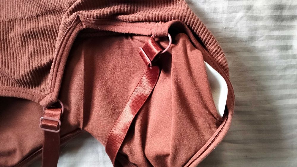 Топ в рубчик безшовний бежевий лиф топік