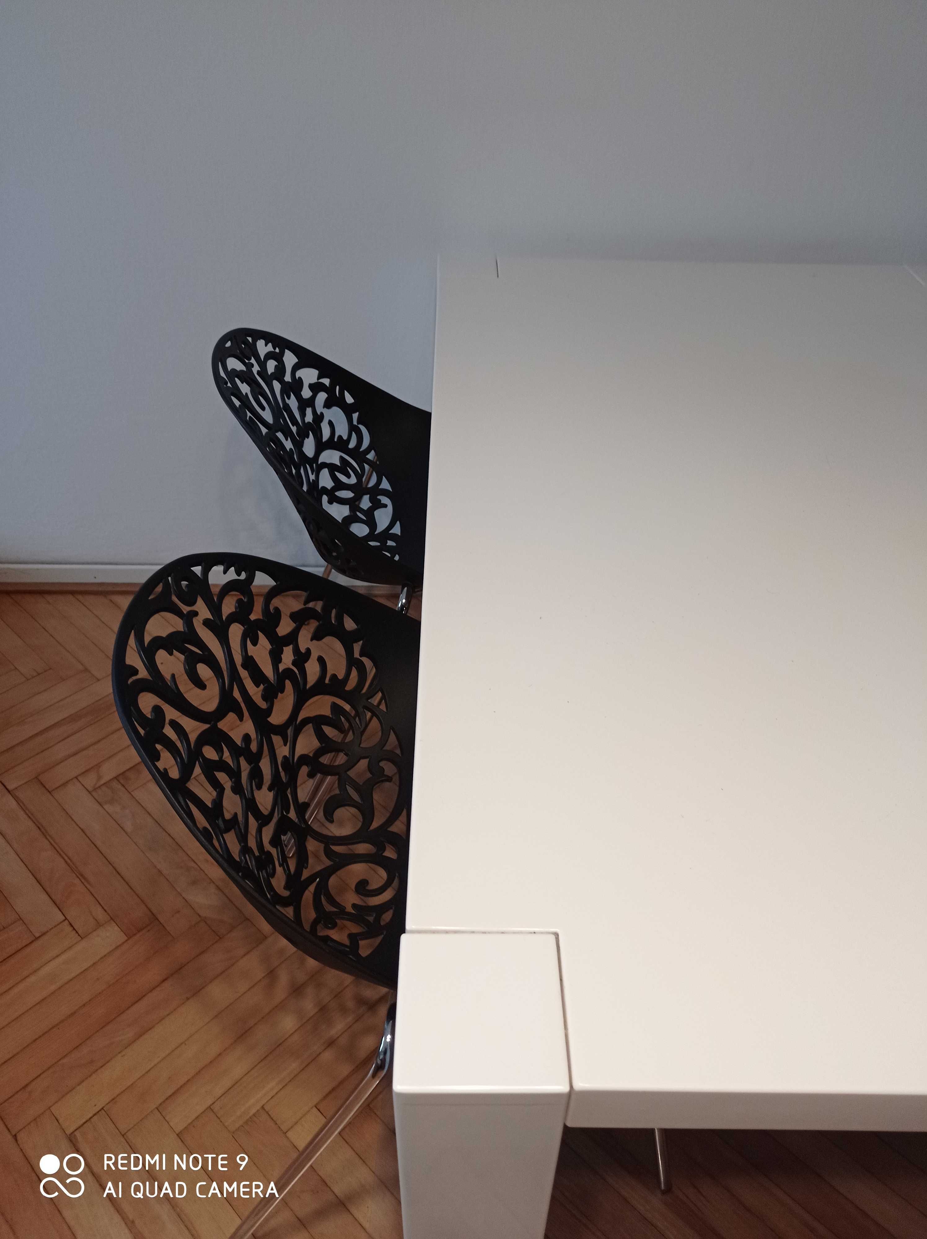 Stół - biały połysk - w stylu IKEA