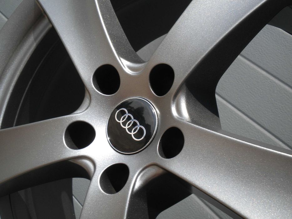 Nowe felgi aluminiowe Dezent 17 5x112 Audi A4 A6 Q3 Q5 Grafitowe