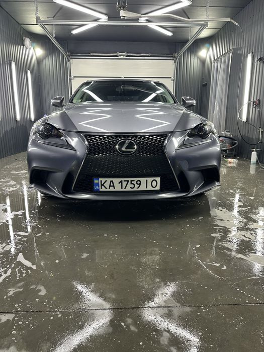 Lexus is250 2013