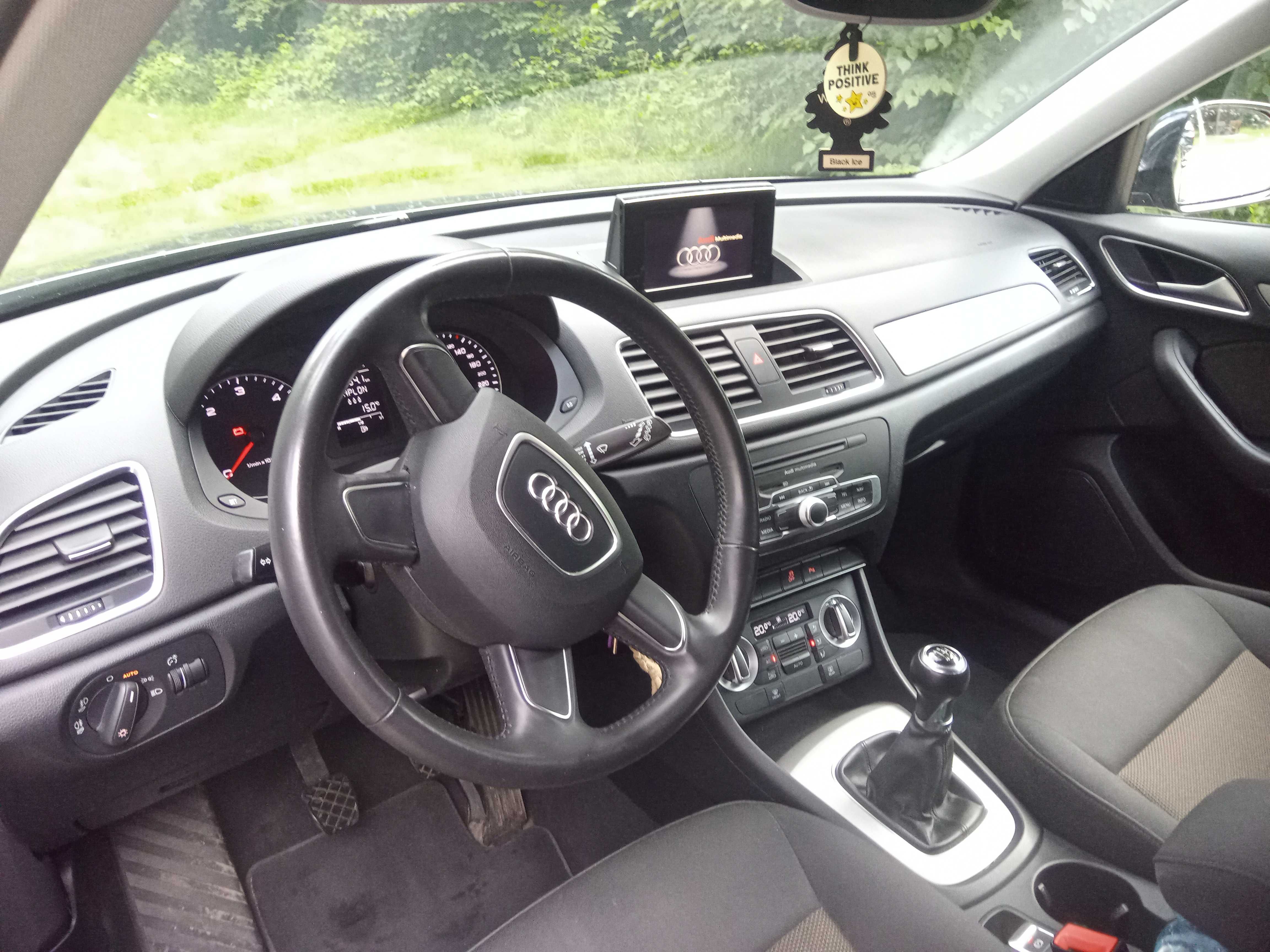 Sprzedam Audi Q3 2.0 tdi