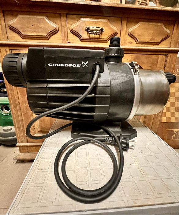 Bomba de Água Grundfos MQ 3-45 Compact  - 230v