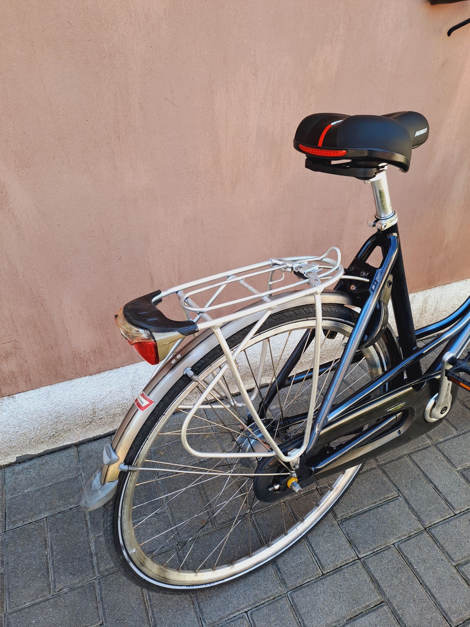 Велосипед дамський Gazelle  на 28"колесах з Німеччини